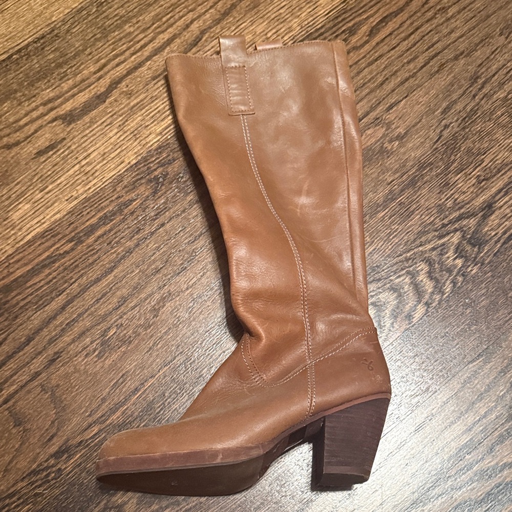 Emu Brown Heeled Leather Boots size 6 women’s European 37